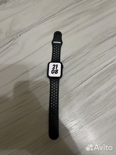 Часы Apple Watch Nike Series 6, 44mm