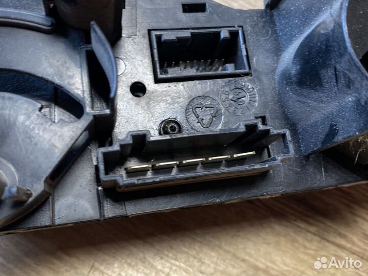 Mitsubishi colt 6 блок управления печкой