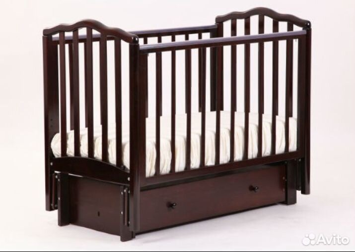 Кроватка детская