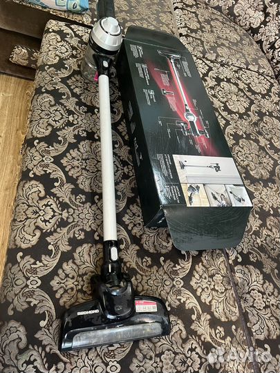 Беспроводной пылесос редмонд