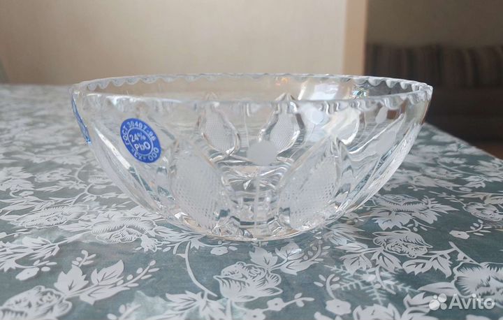 Ваза хрустальная