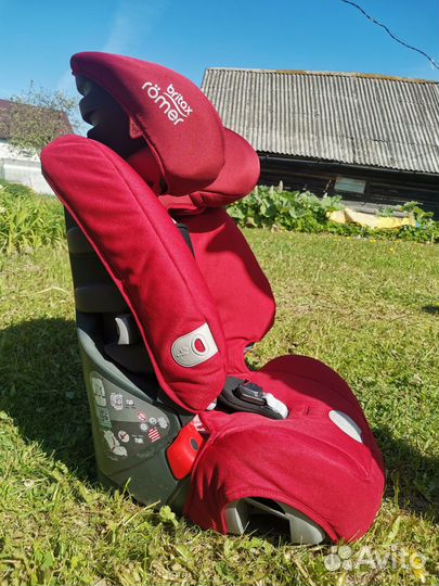 Автомобильное кресло britax romer