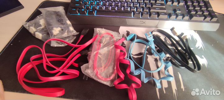 SATA кабель для HDD и SSD