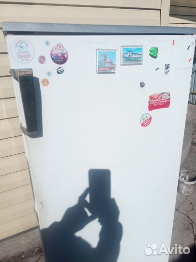 Холодильник бу полюс