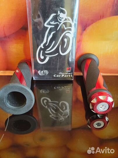 Грипсы для мотоцикла.новые