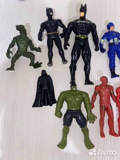 Фигурки супергероев
