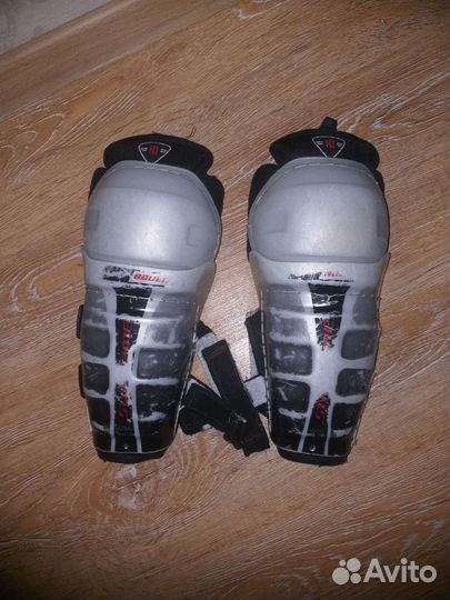 Форма для хокея с мячом,шайбой