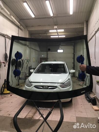 Лобовое стекло Киа Рио. Замена