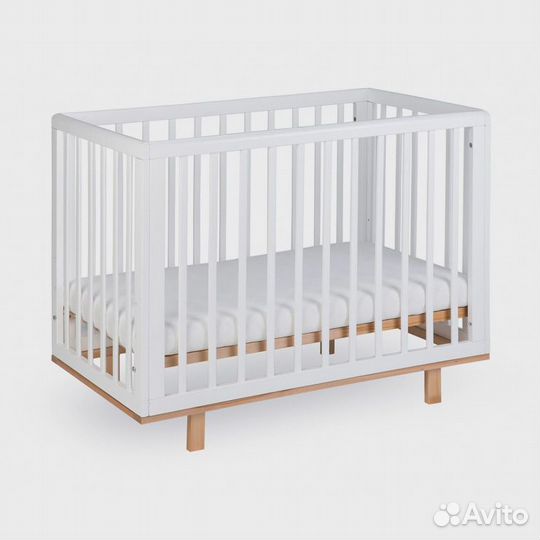 Детская кроватка Happy Baby Mirra 120х60 см