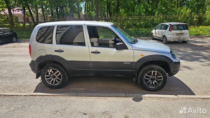 Chevrolet Niva 1.7 МТ, 2010, 167 000 км