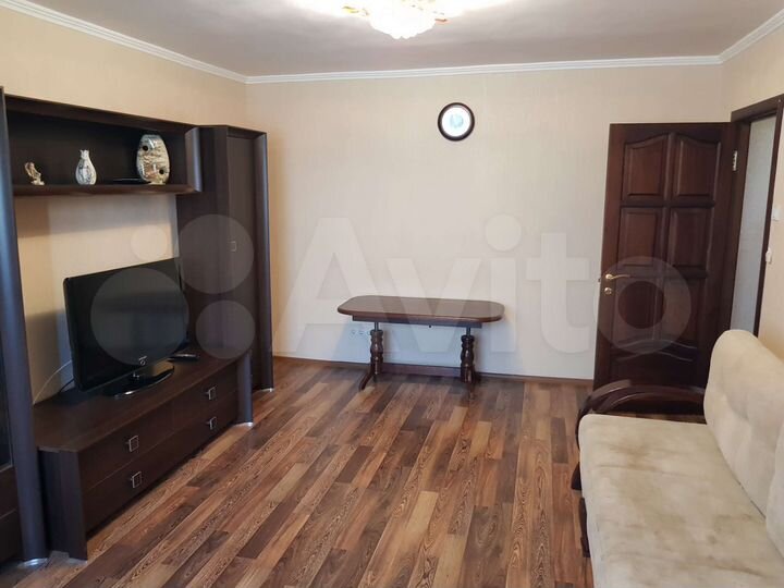 3-к. квартира, 82 м², 2/9 эт.