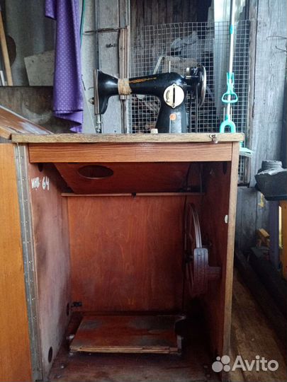 Швейная машинка