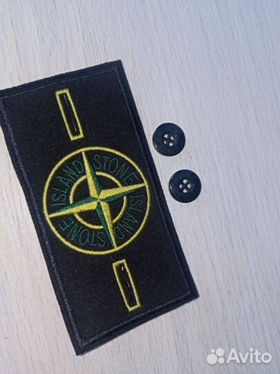 Патч Stone island с двумя пуговицами