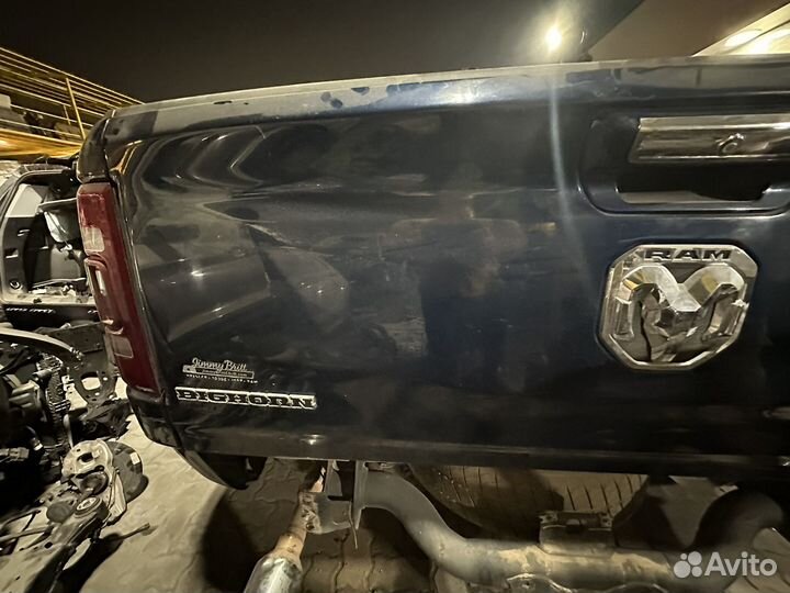 Борт задний на кузов dodge ram 1500
