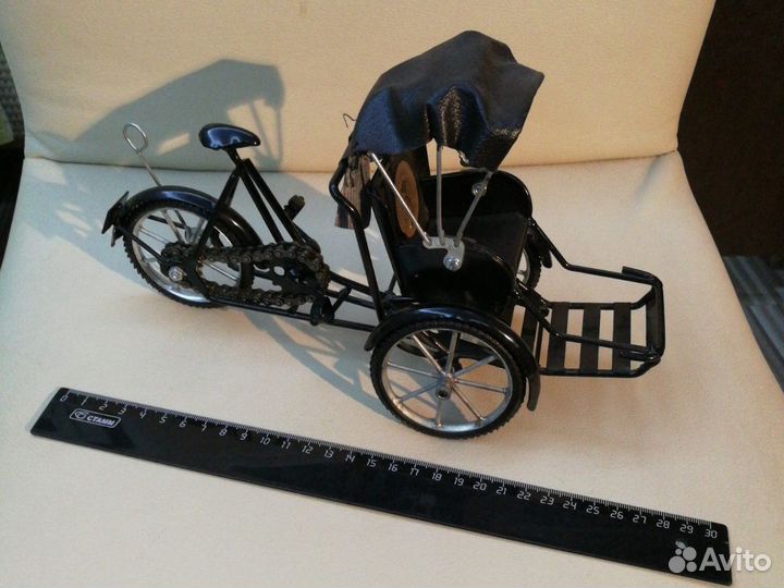 Детальная, работающая модель рикши