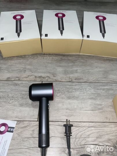 Новый фен Dyson Supersonic Luxe