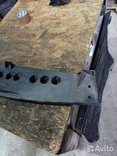 Пыльник радиатора Mazda 3 bl