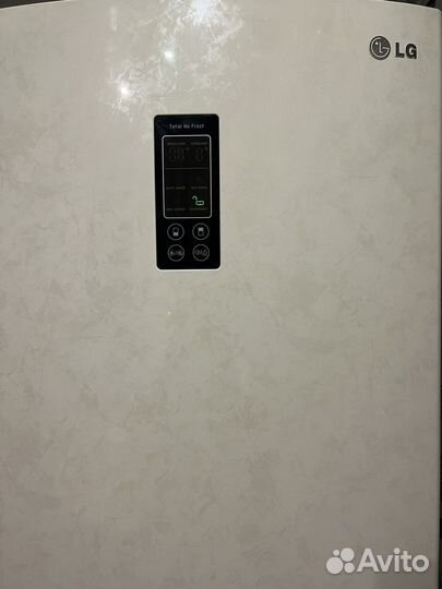 Холодильник LG