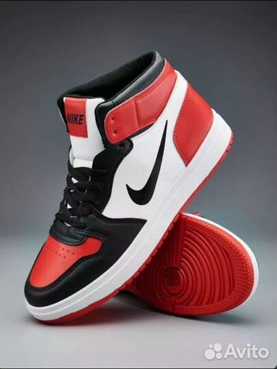 Nike Air Jordan 1 красные