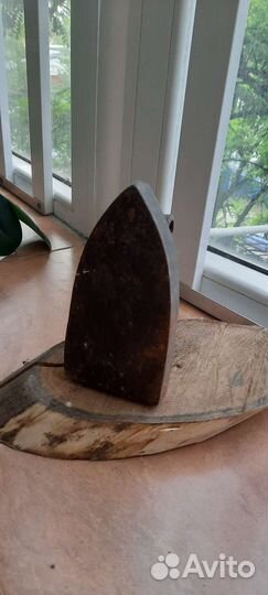 Утюг чугунный старинный