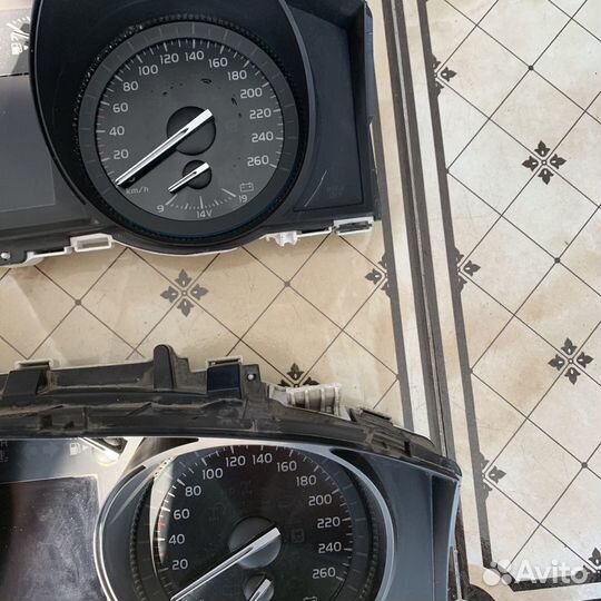 Панель приборов Land Cruiser 200