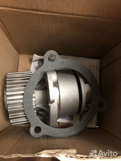 Помпа ваз 1,6