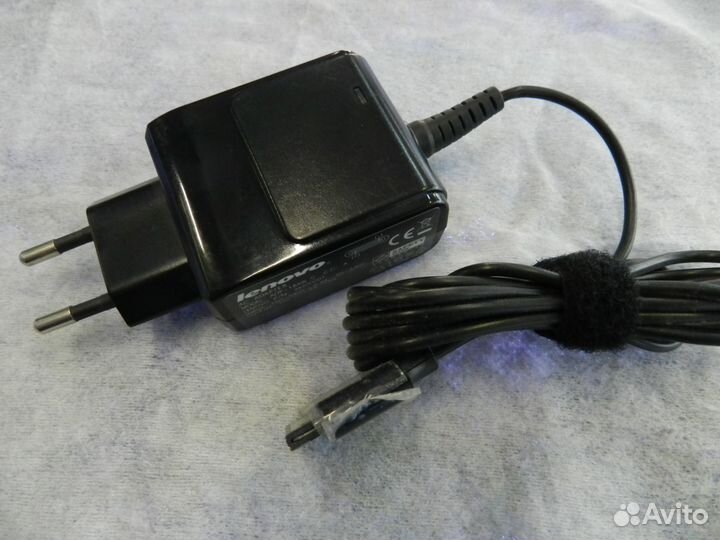 Блок питания для планшетов Lenovo 12V 1.5A 34P