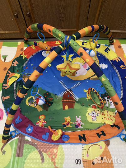 Развивающий коврик