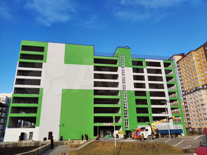 Машиноместо, 14 м²