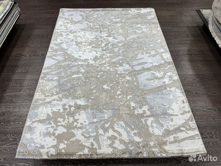 Ковер турецкий новый 2х2.9м