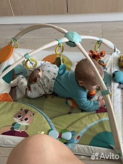 Развивающий коврик tiny love сказочный лес