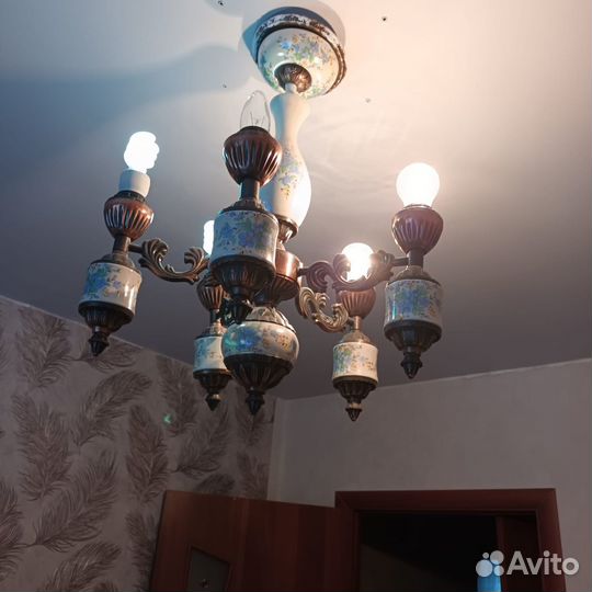 Люстра фарфоровая рожковая