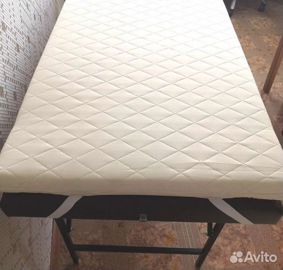 Матрас на кушетку