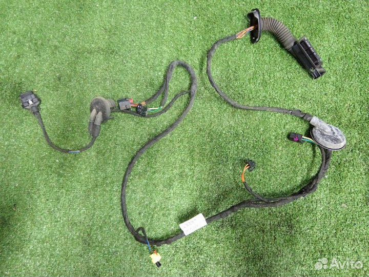 Проводка двери передняя правая Audi A1 8X1 caxb