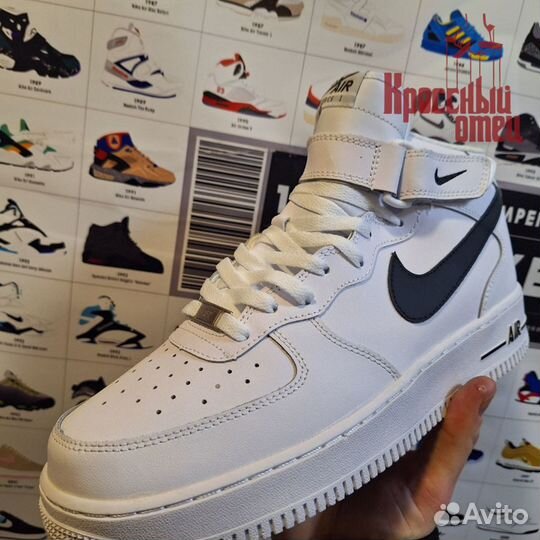 Кроссовки Nike Air Force 1 High 07