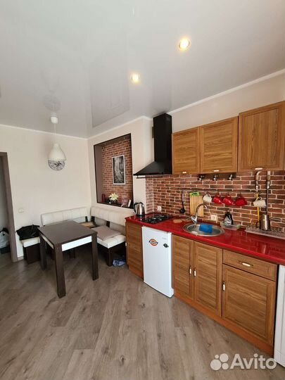 Холодильник 85 см