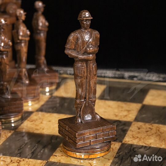 Шахматы «Горнодобывающие»