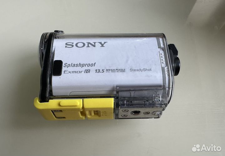 Экшн-камера Sony HDR-AS100V