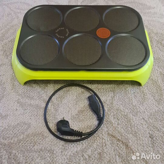 Блинница Tefal PY559312 новая