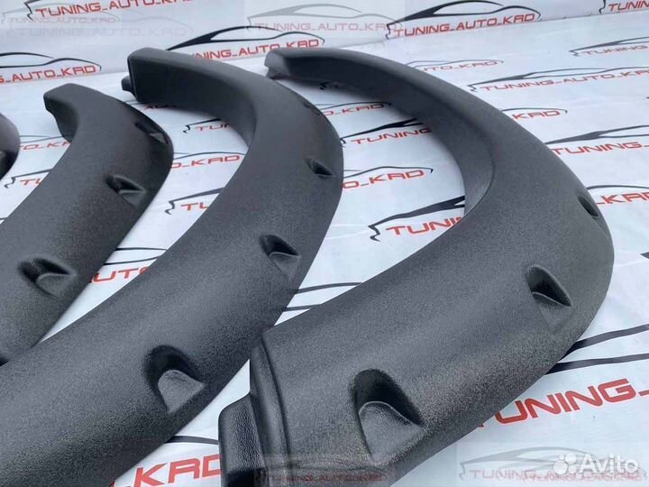 Фенедера Уширители арок Toyota LC 80 F2460