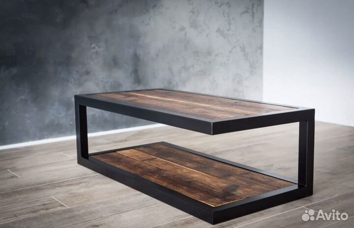 Журнальный столик