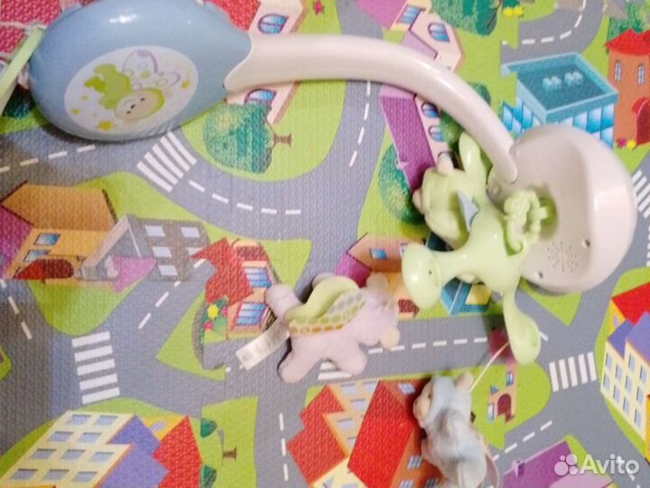 Мобиль на кроватку с проектором