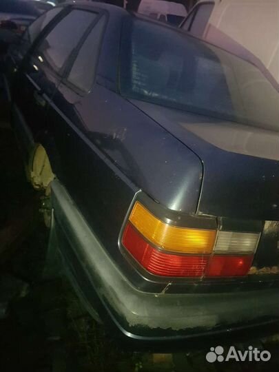 Volkswagen passat b3. 90г