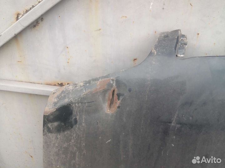 Капот на toyota camry sv400