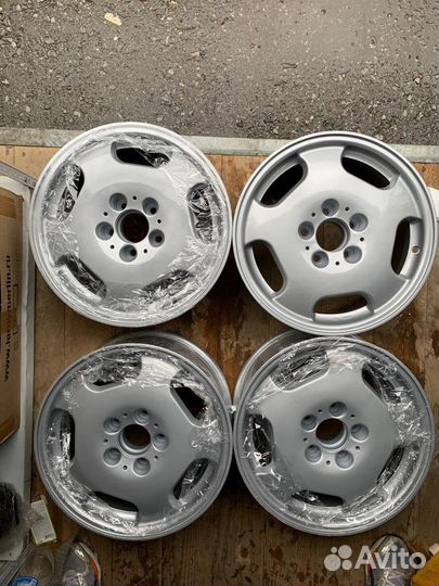 Комплект дисков Mercedes-benz R16