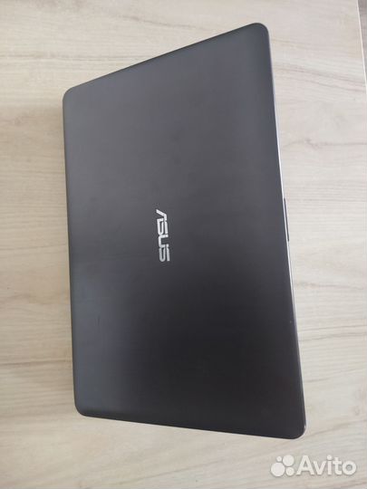 Мощный, современный Asus,8Gb,SSD 120Gb,Windows 10
