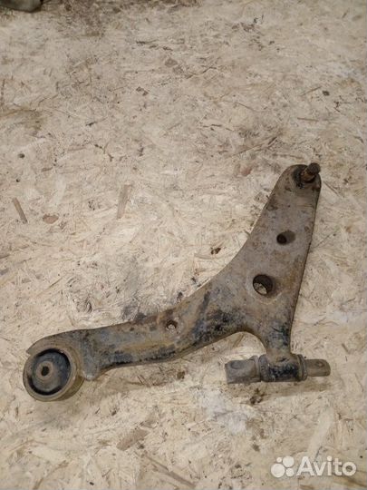 Рычаг подвески передний левый Hyundai Santa Fe