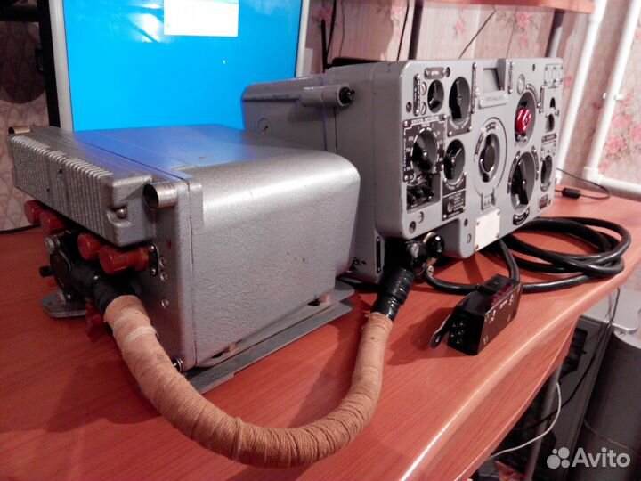 Радиостанция Р-123М 