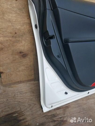 Дверь передняя левая Lexus GS 3 рест. URS190
