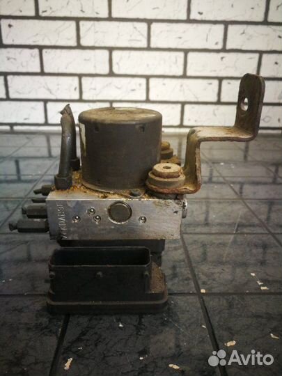 Блок абс (Насос) Ssangyong Actyon New D20DTF 2011